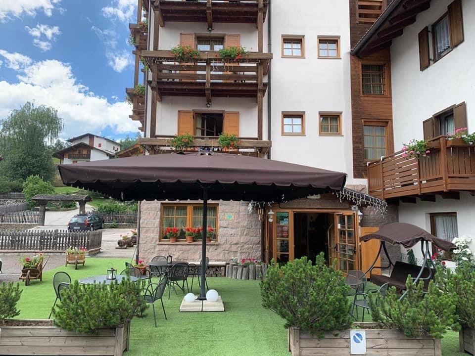 Romantic Charming Hotel Rancolin Moena Exterior foto
