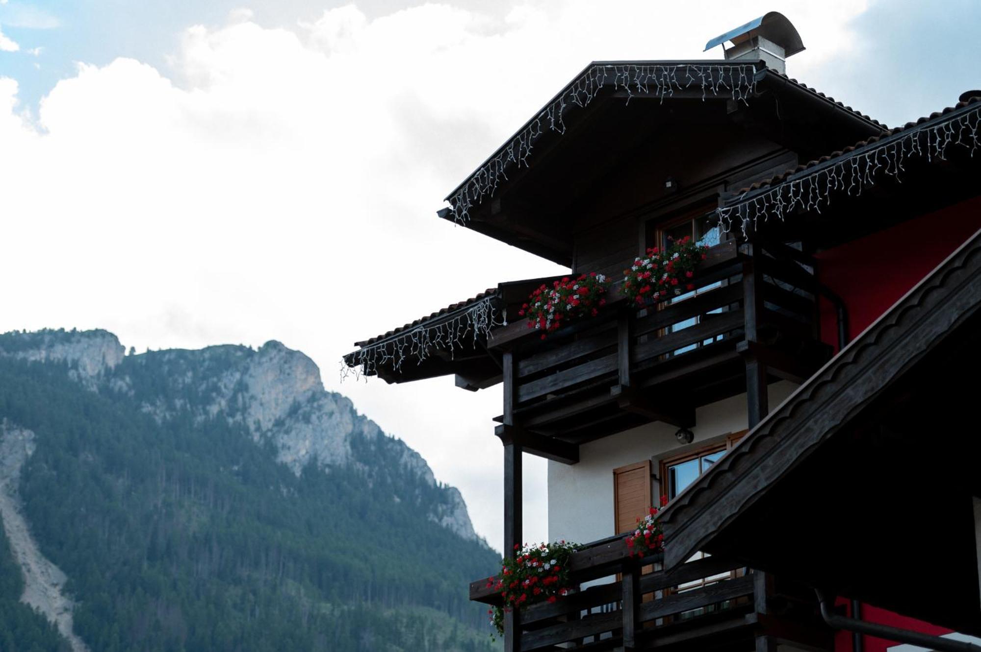 Romantic Charming Hotel Rancolin Moena Exterior foto